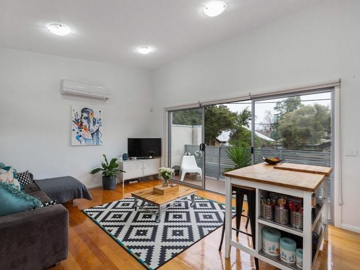 Gallery: 1B Kingston Street