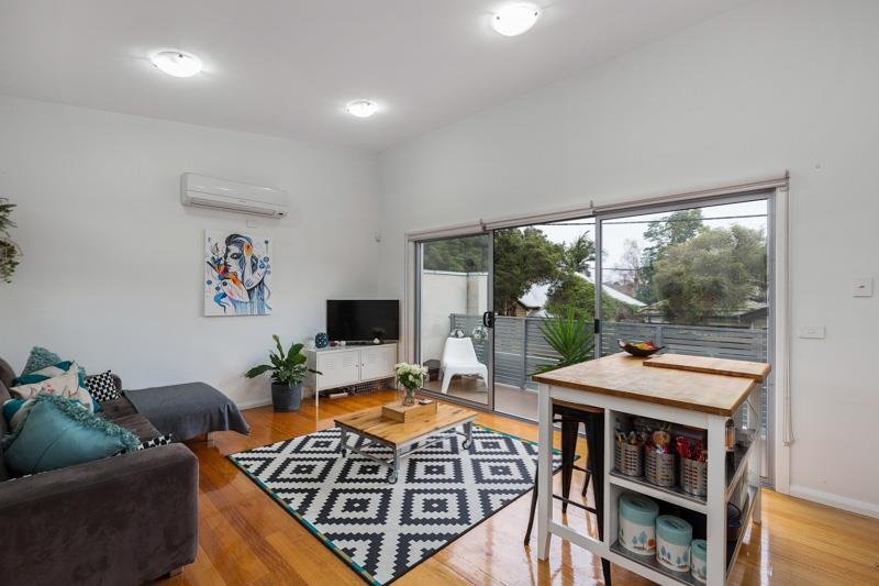 Gallery: 1B Kingston Street
