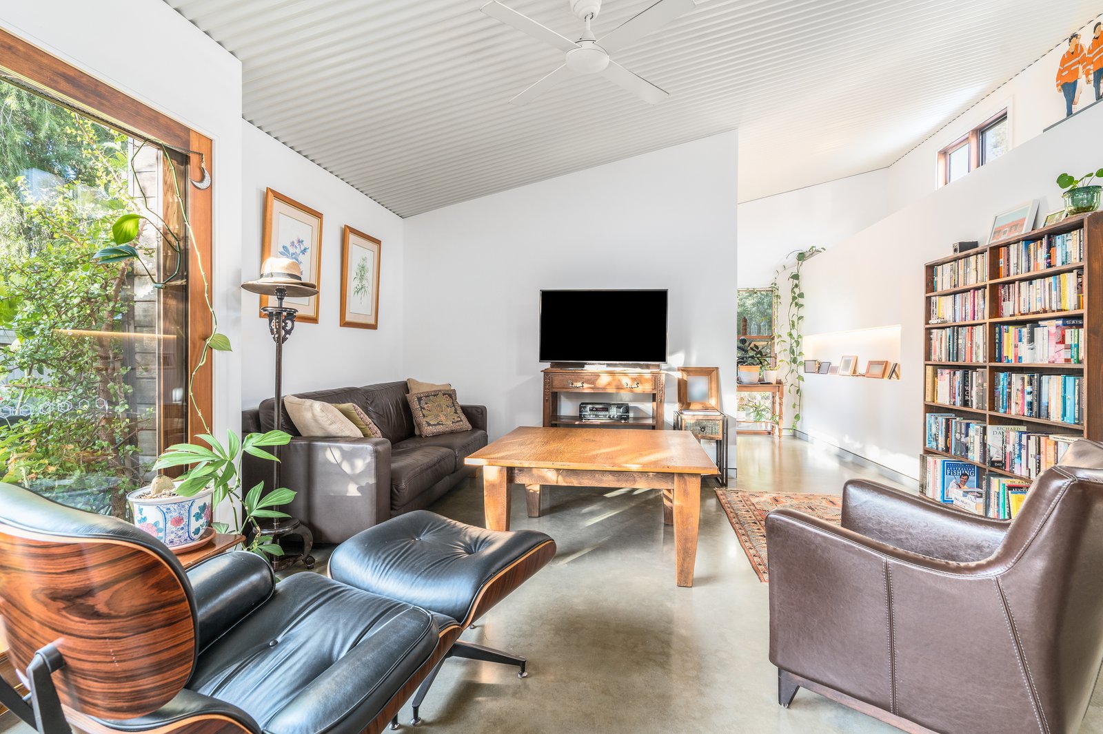 Gallery: 1B Leonard Street