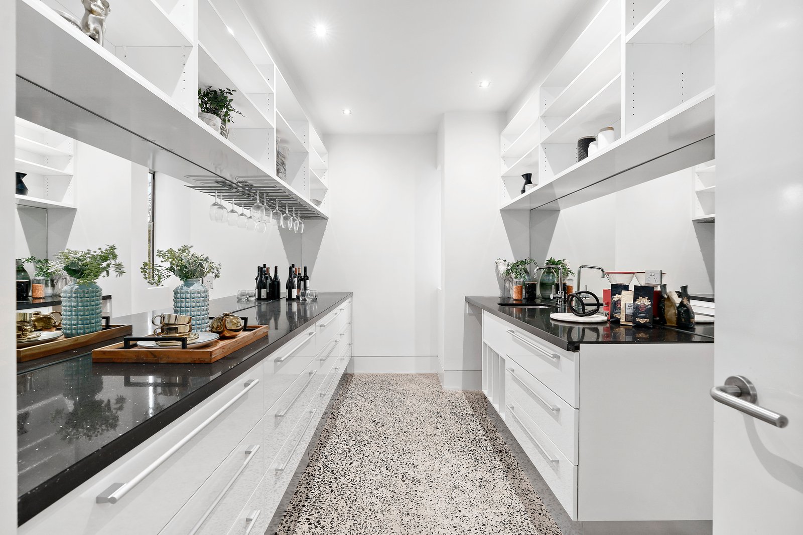 Real Estate and Property in 1B Lingwell Road, Hawthorn East, VIC