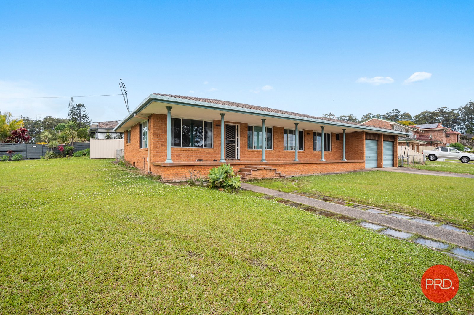 1B Louden Close COFFS HARBOUR 2