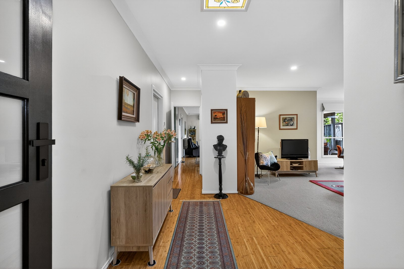 Gallery: 1B Ludbrook Avenue