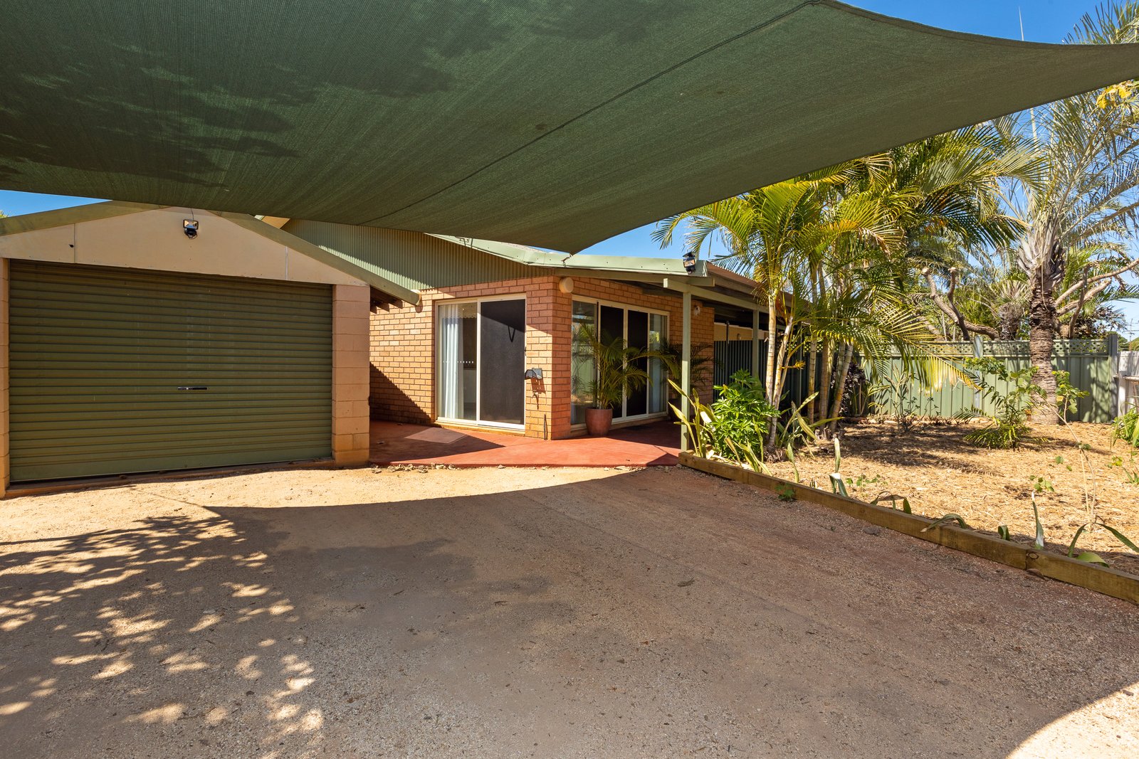 1B Male Court BROOME 2