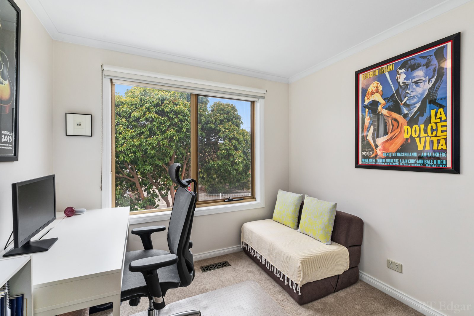 Real Estate and Property in 1B Oak Street, Preston, VIC