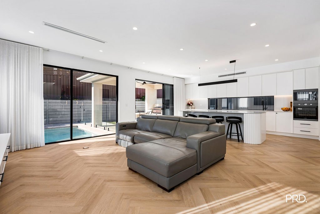 1B Panorama RD  PENRITH 6