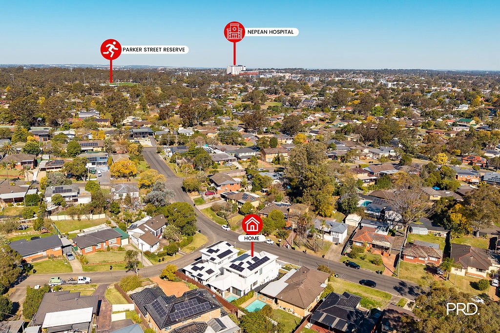 1B Panorama RD  PENRITH 21