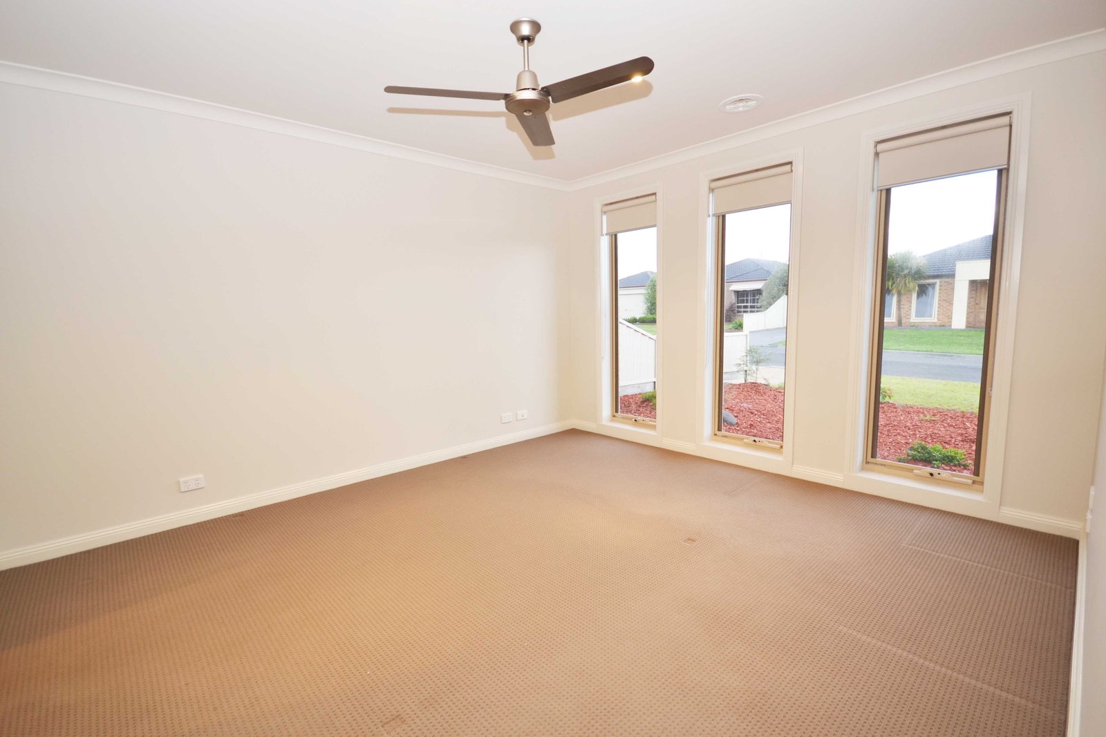 Gallery: 1B Riverview Court