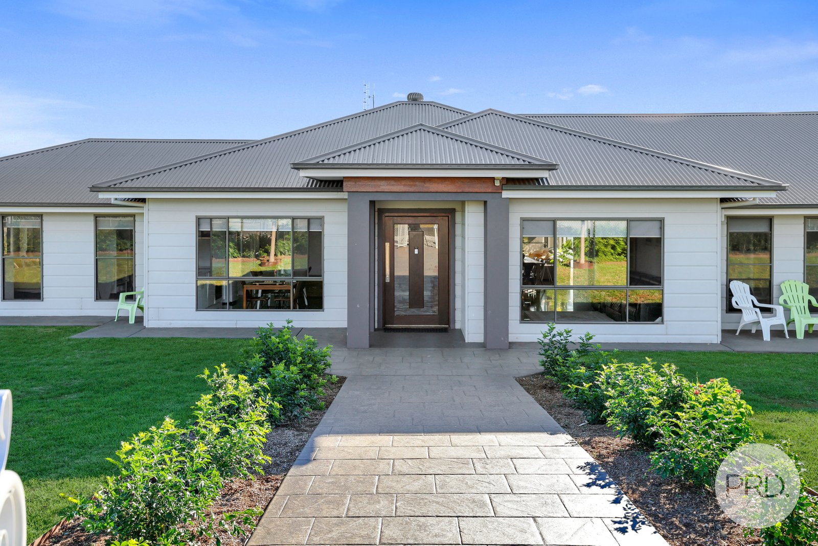 1B Thornbill Road TAMWORTH 3