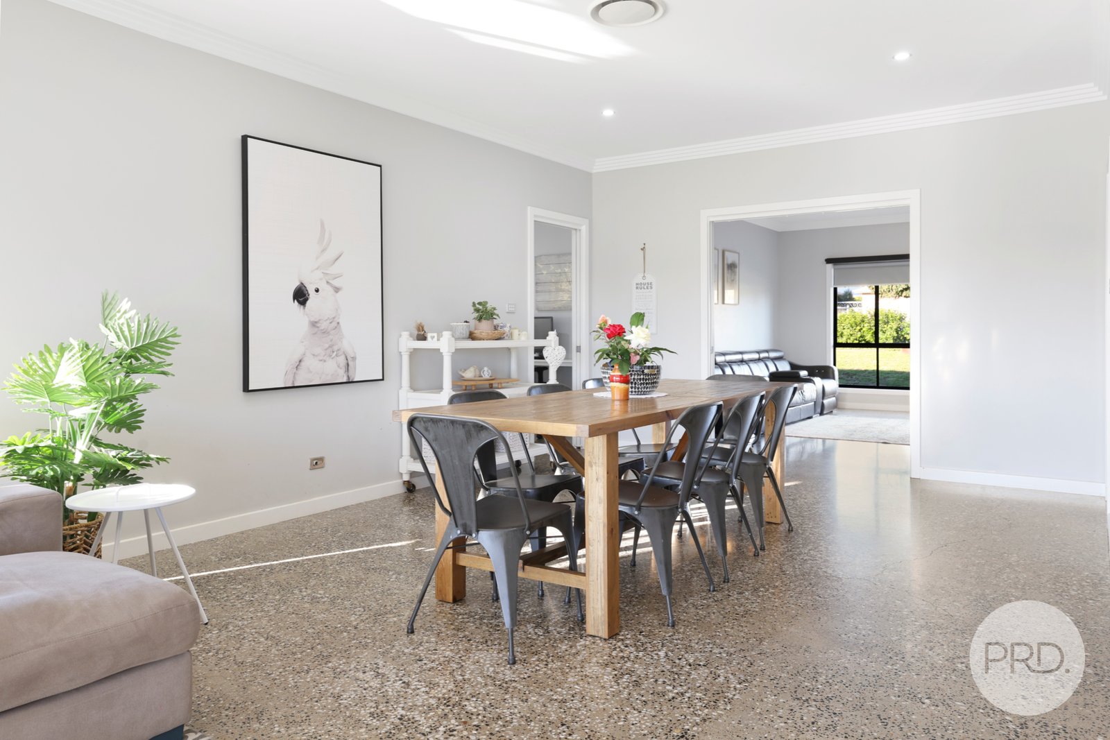 1B Thornbill Road TAMWORTH 7