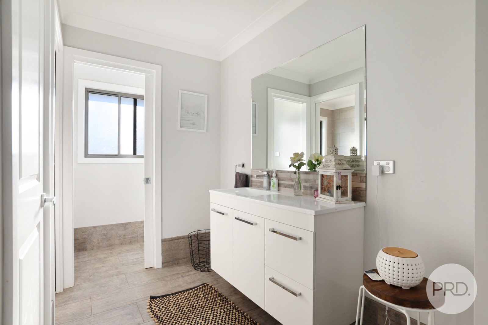 1B Thornbill Road TAMWORTH 14