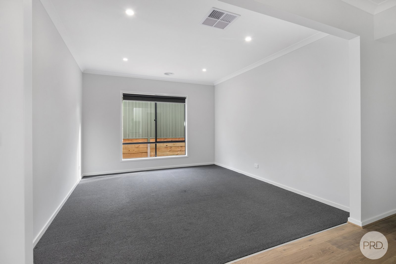 1B Walker Street BLACK HILL 5