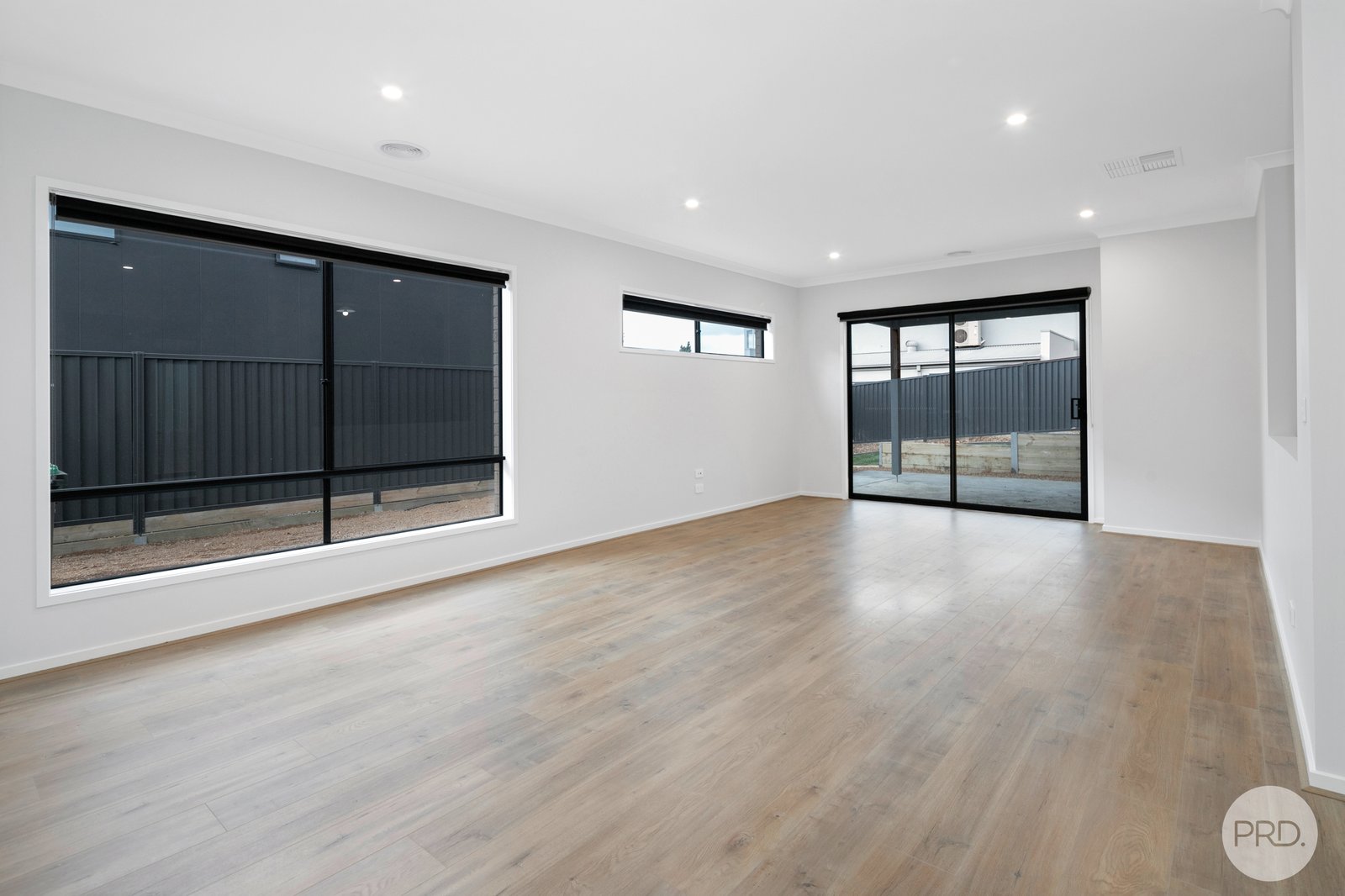 1B Walker Street BLACK HILL 9