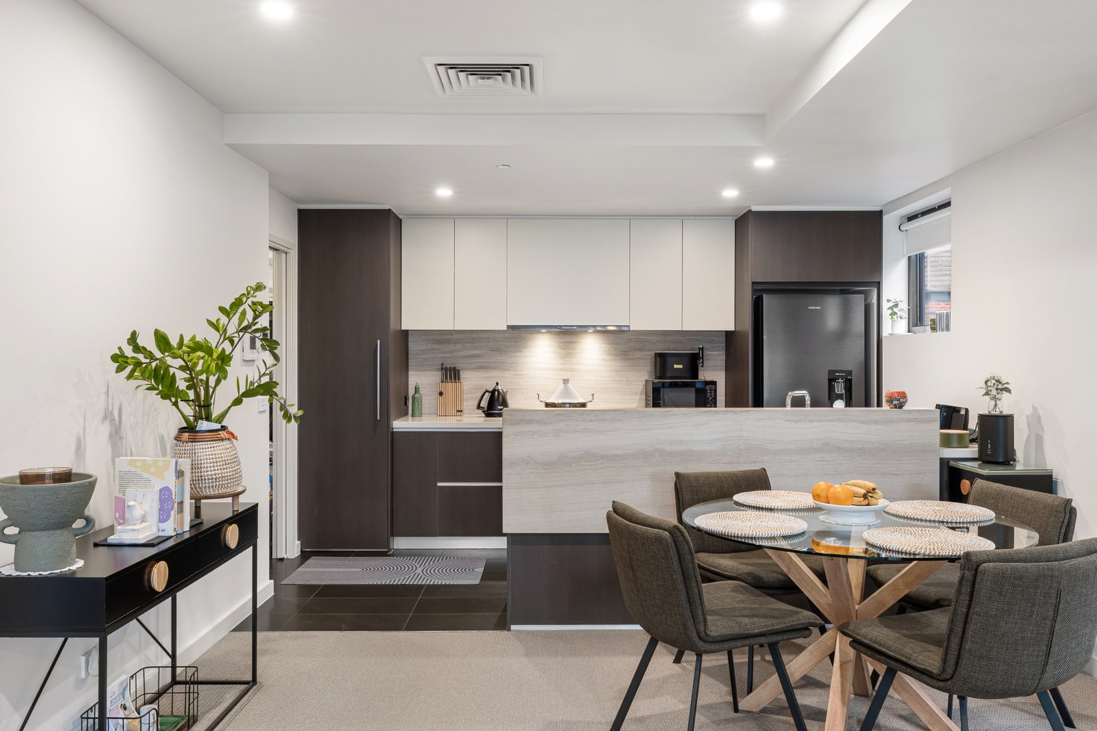 Gallery: 1B/18 Wendouree Parade