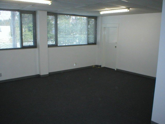 Gallery: 1B/339 Ferrars Street