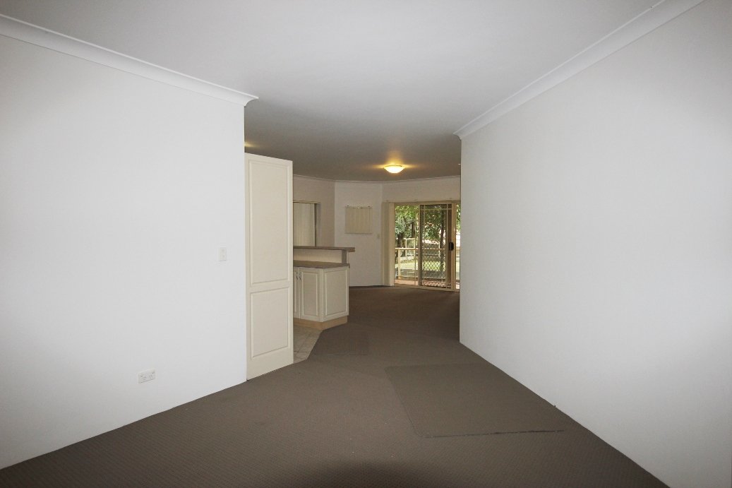 1B/38-42 Woniora Road HURSTVILLE 7