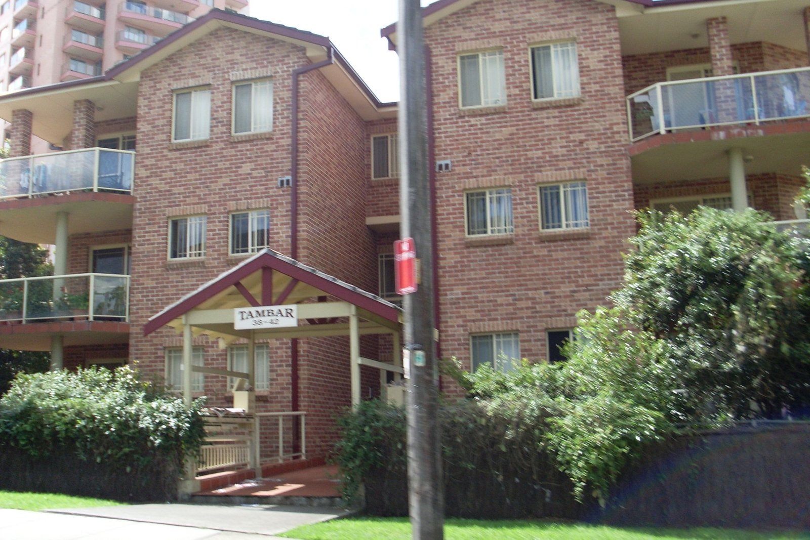 1B/38-42 Woniora Road HURSTVILLE 1