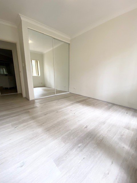 1B/38-42 Woniora Road HURSTVILLE 7