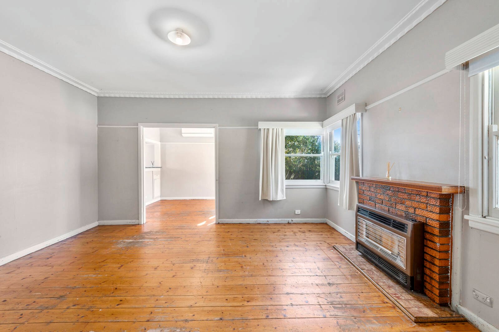 Gallery: 1C Carmichael Avenue