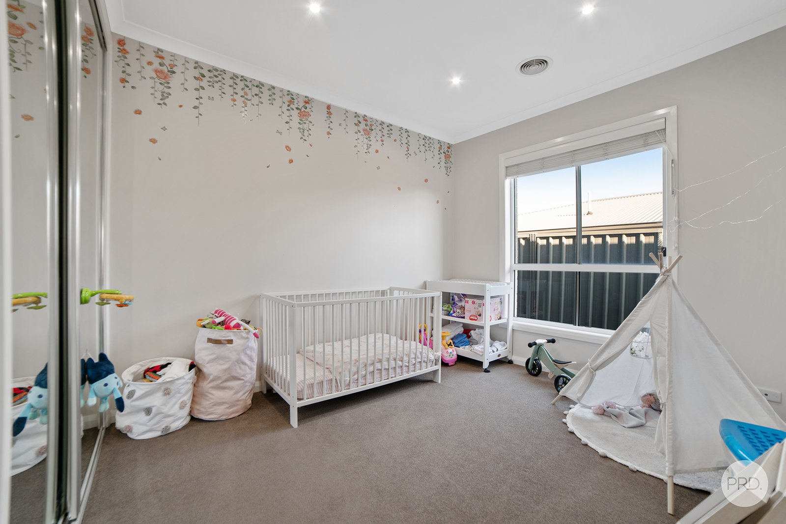 1C Taylor Street KANGAROO FLAT 8
