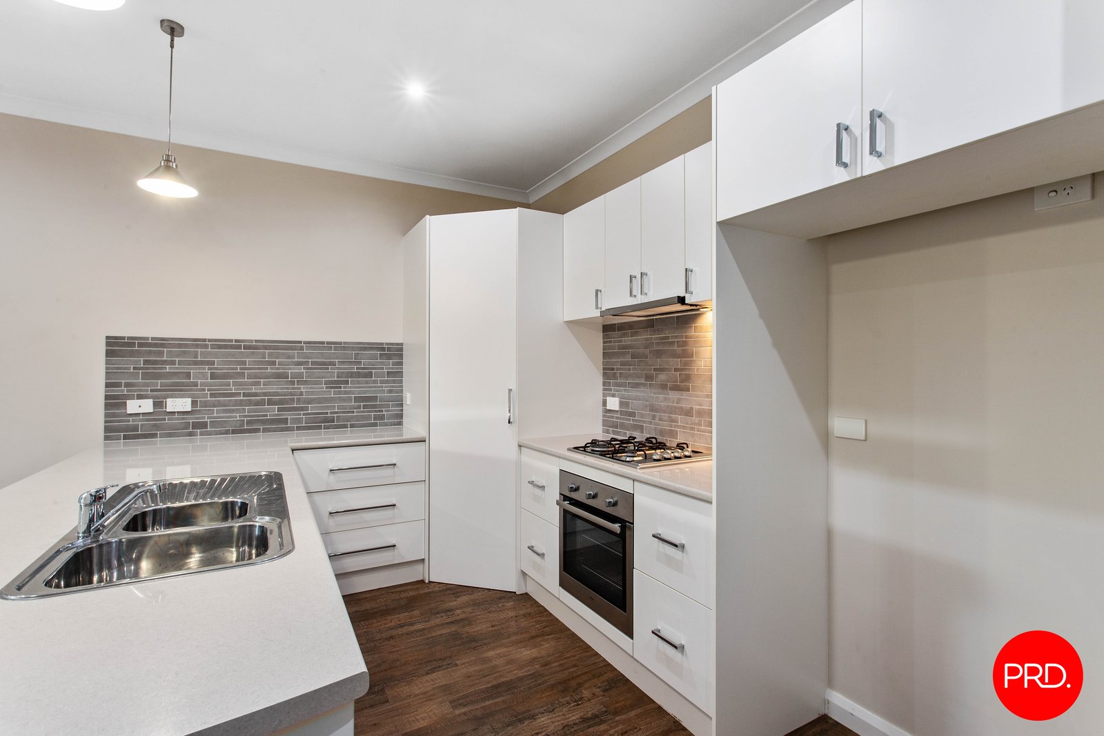 1C Taylor Street KANGAROO FLAT 4