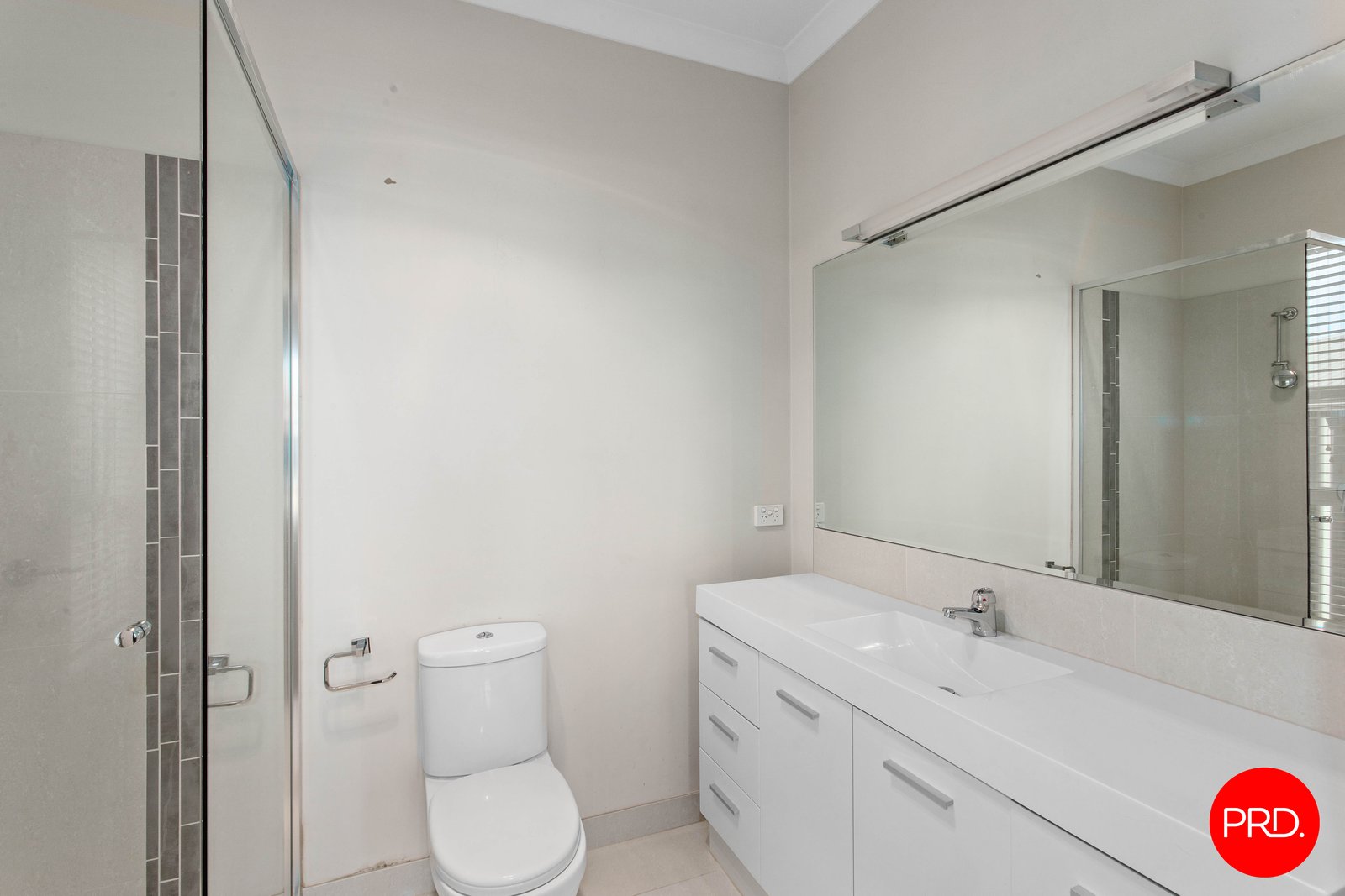 1C Taylor Street KANGAROO FLAT 7