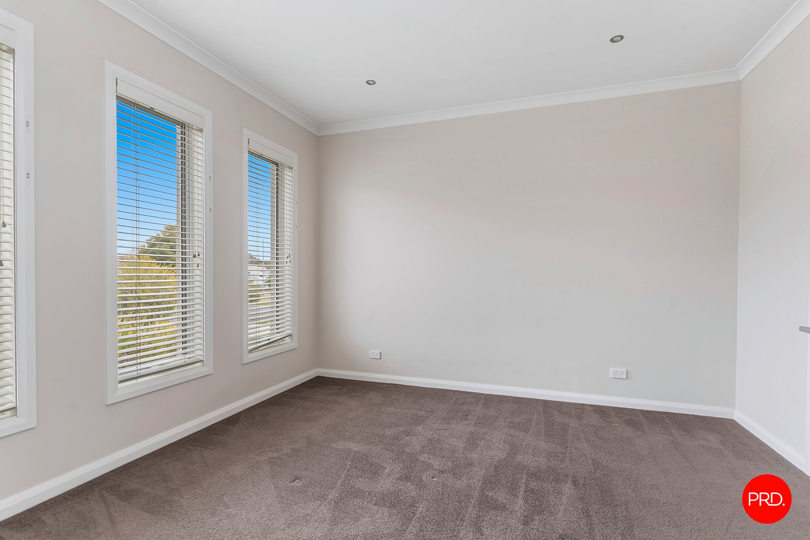 1C Taylor Street KANGAROO FLAT 8