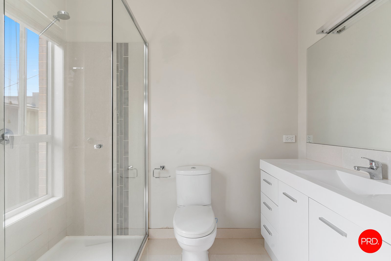 1C Taylor Street KANGAROO FLAT 9
