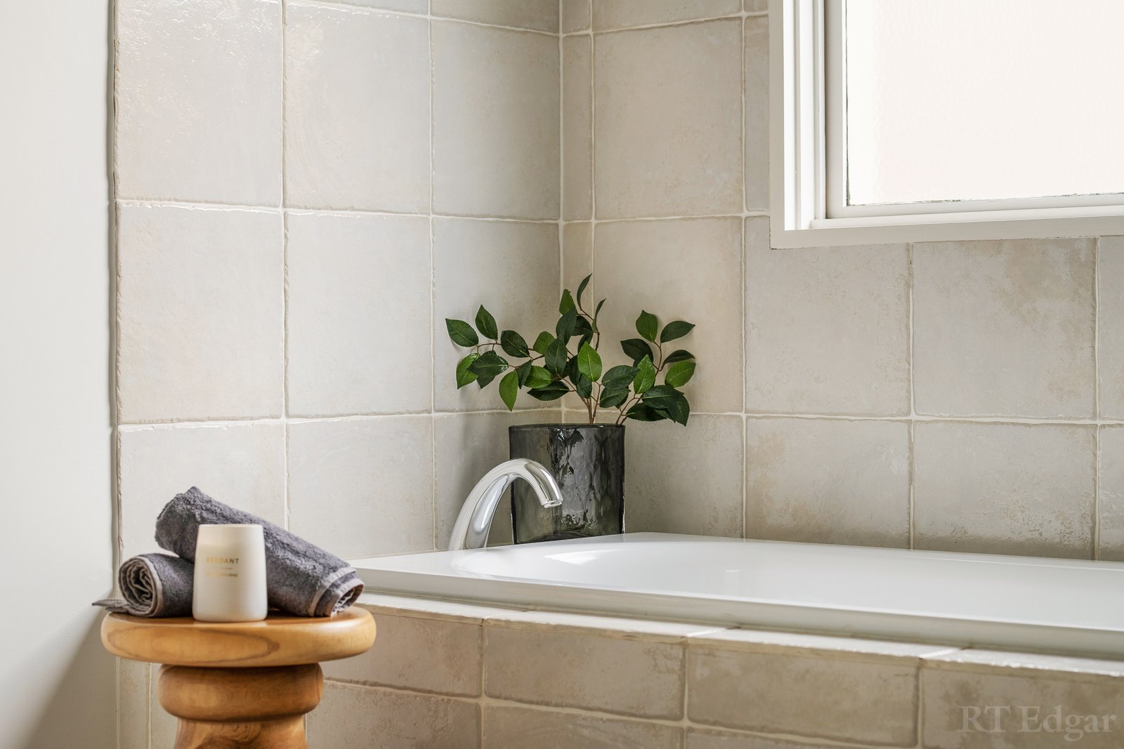 Real Estate and Property in 1D Embling Road, Malvern, VIC