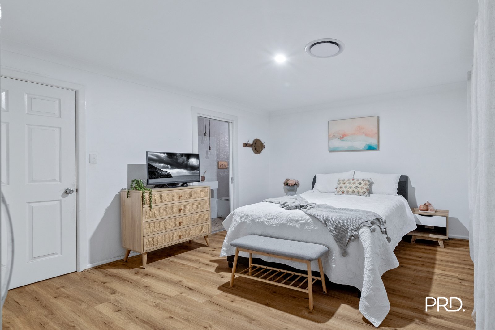 1E Leonay Parade LEONAY 8