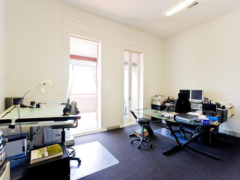 Gallery: 1st Floor/141 Victoria Avenue