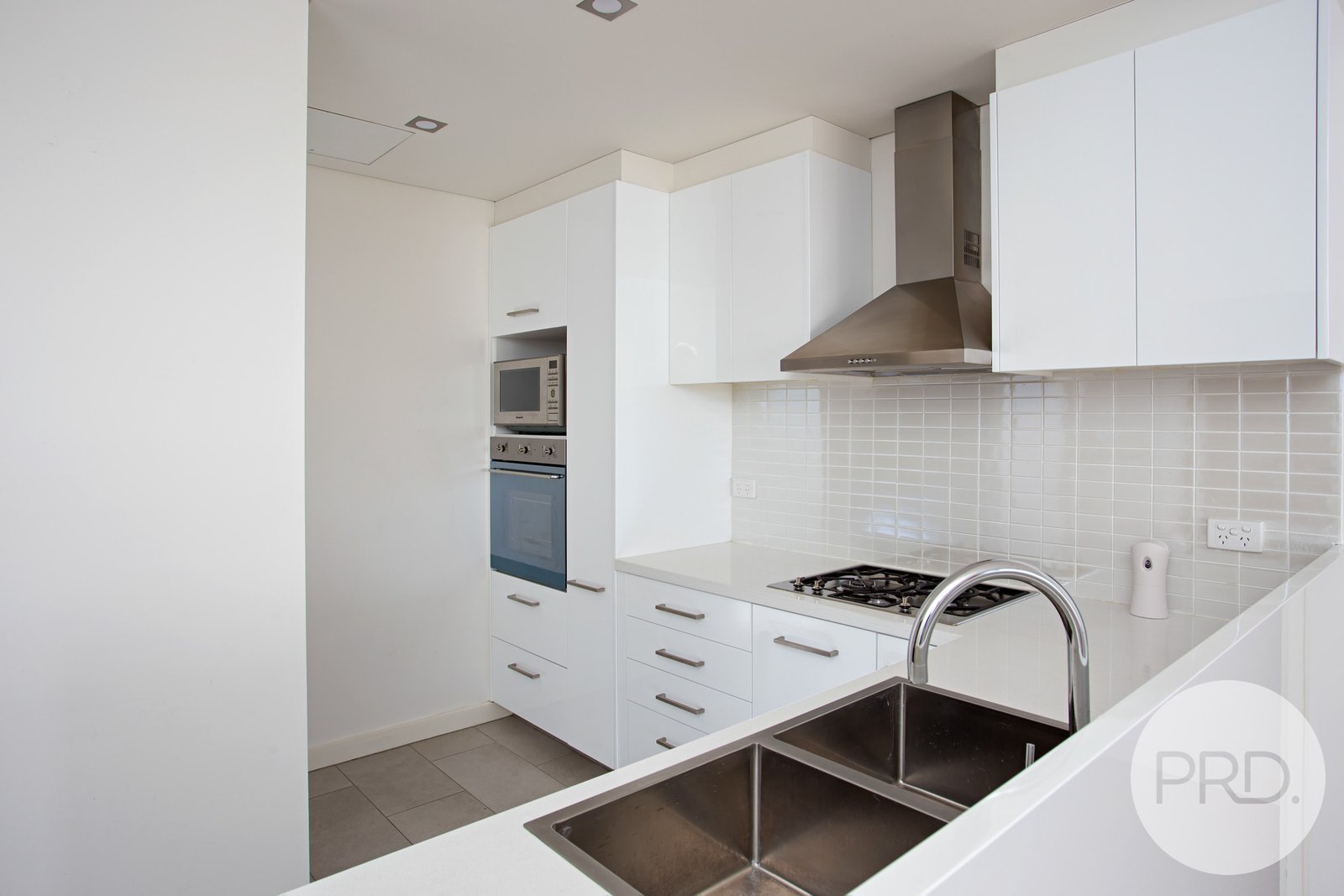 2-103/1 Flinders Street WAGGA WAGGA 4