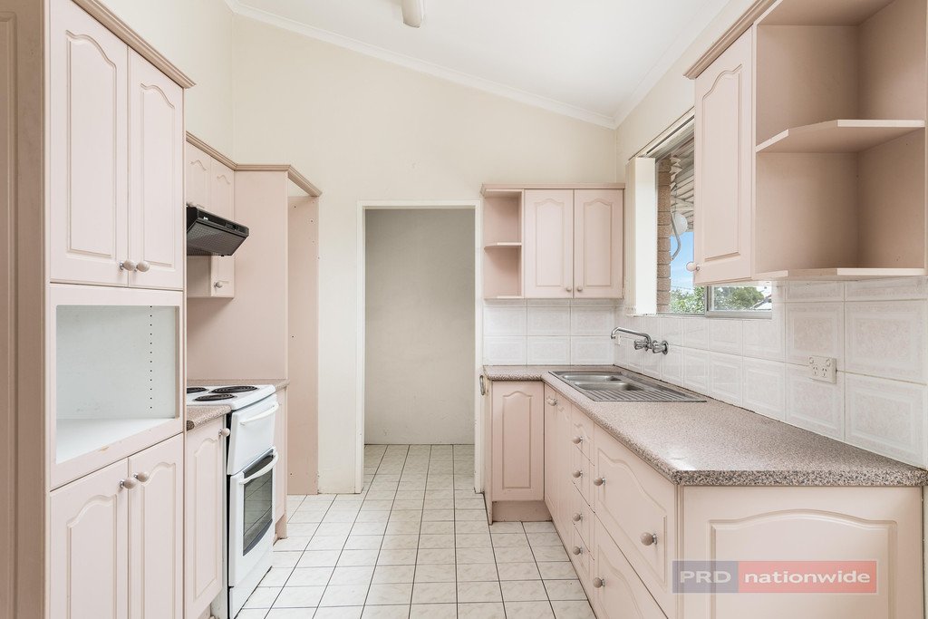 2 / 31 Neptune Street REVESBY 3