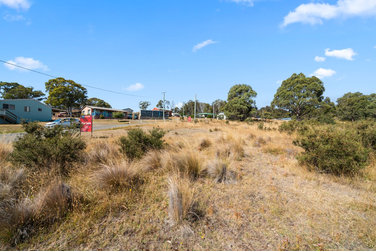 2 & 4 Bronte Park Estate  BRONTE PARK 11