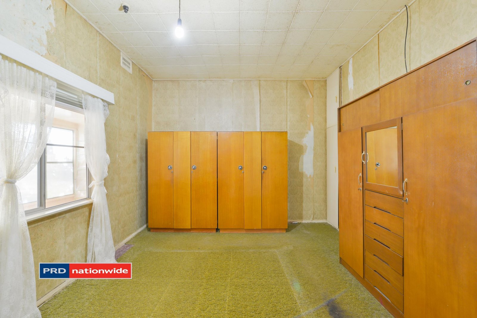 2 - 4 Edward Street MOONBI 11