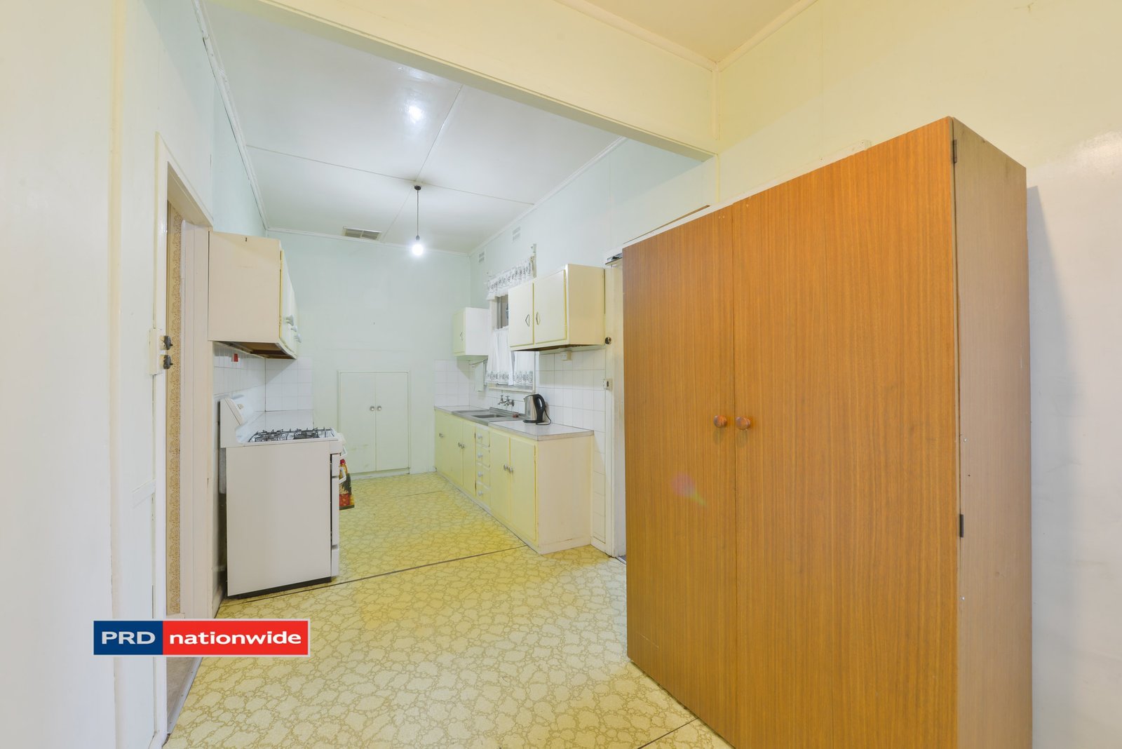 2 - 4 Edward Street MOONBI 14