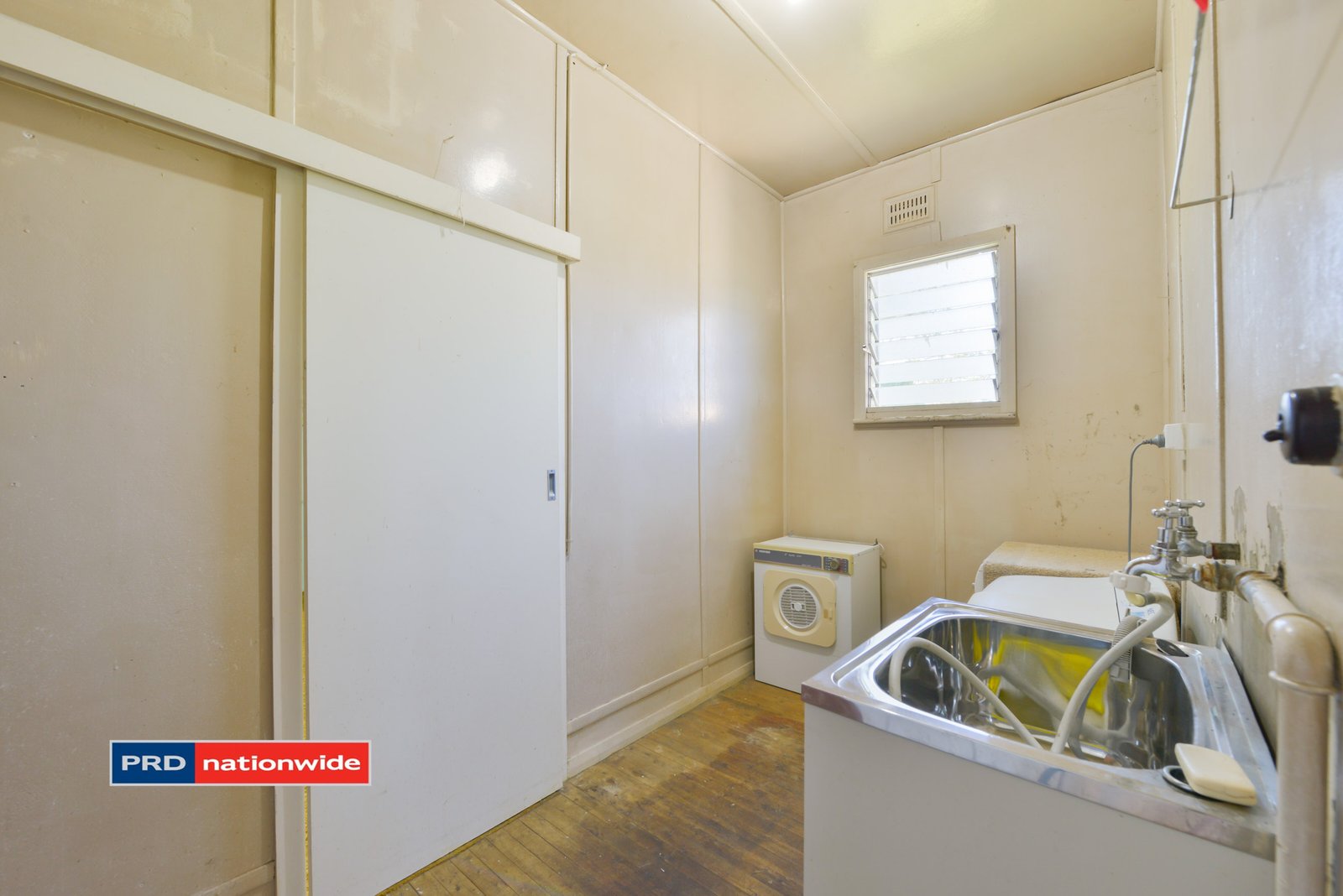 2 - 4 Edward Street MOONBI 17