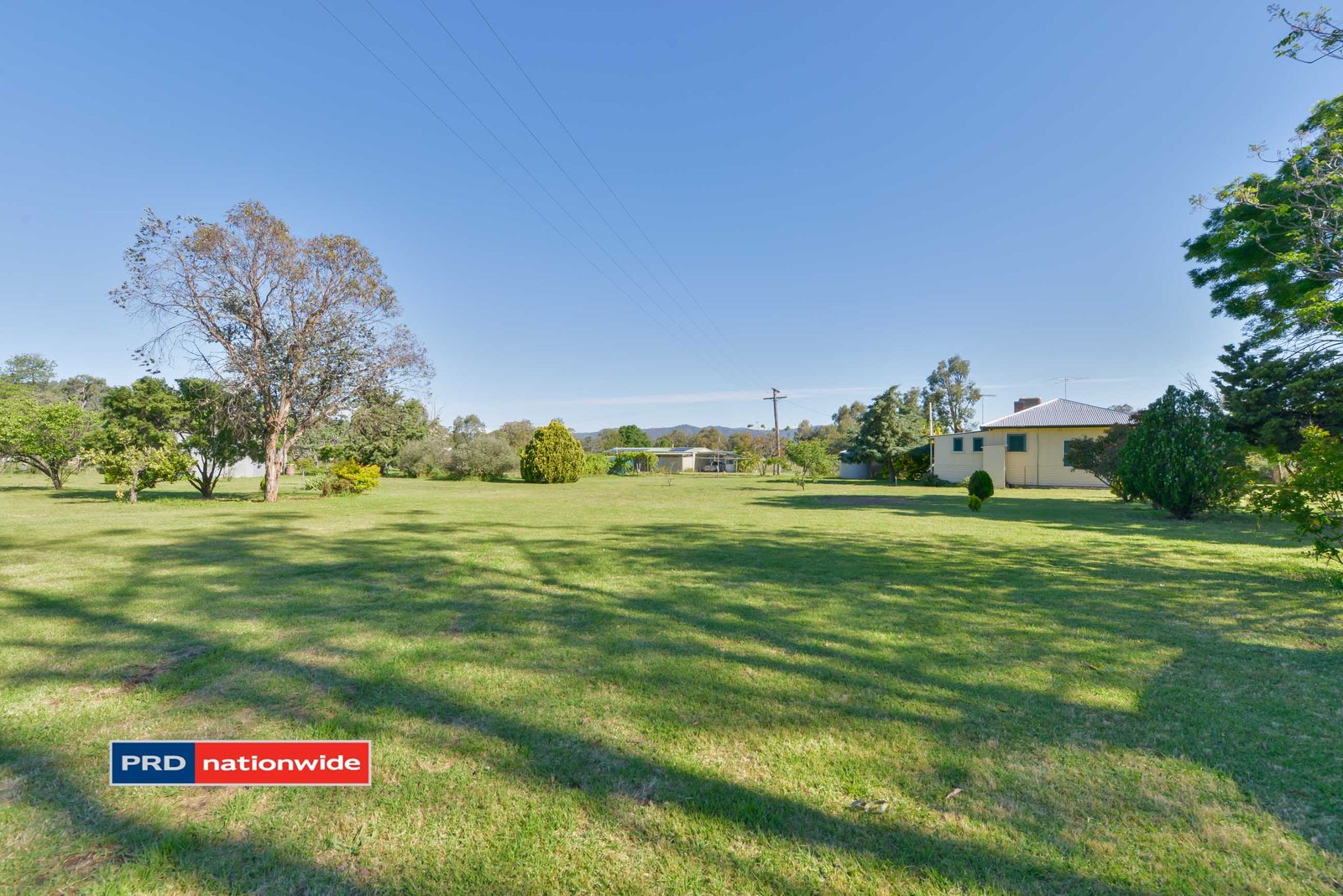 2 - 4 Edward Street MOONBI 23