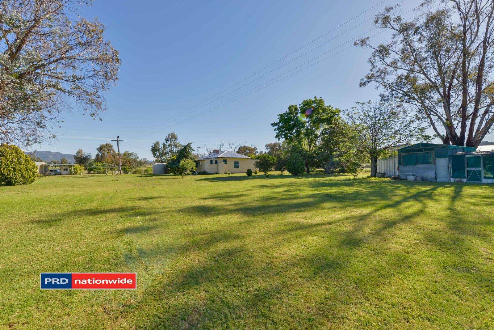 2 - 4 Edward Street MOONBI 25