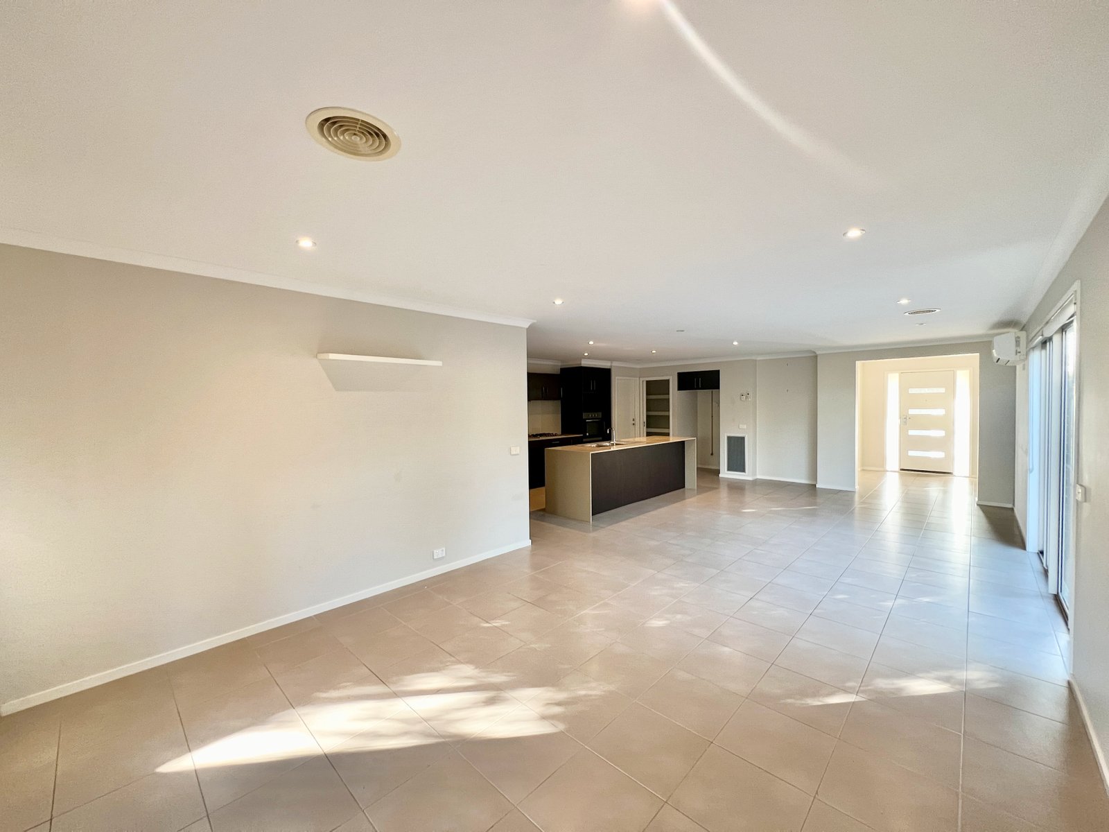 Gallery: 2-4 Esperence Crescent