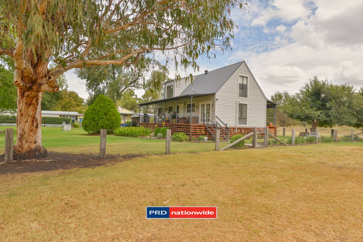 2-4 Frederick Street WOOLOMIN 22