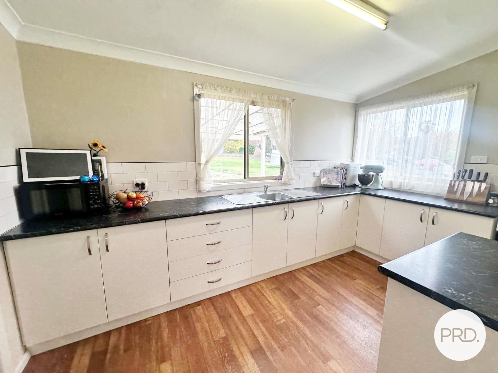 2-4 King Street TUMBARUMBA 2