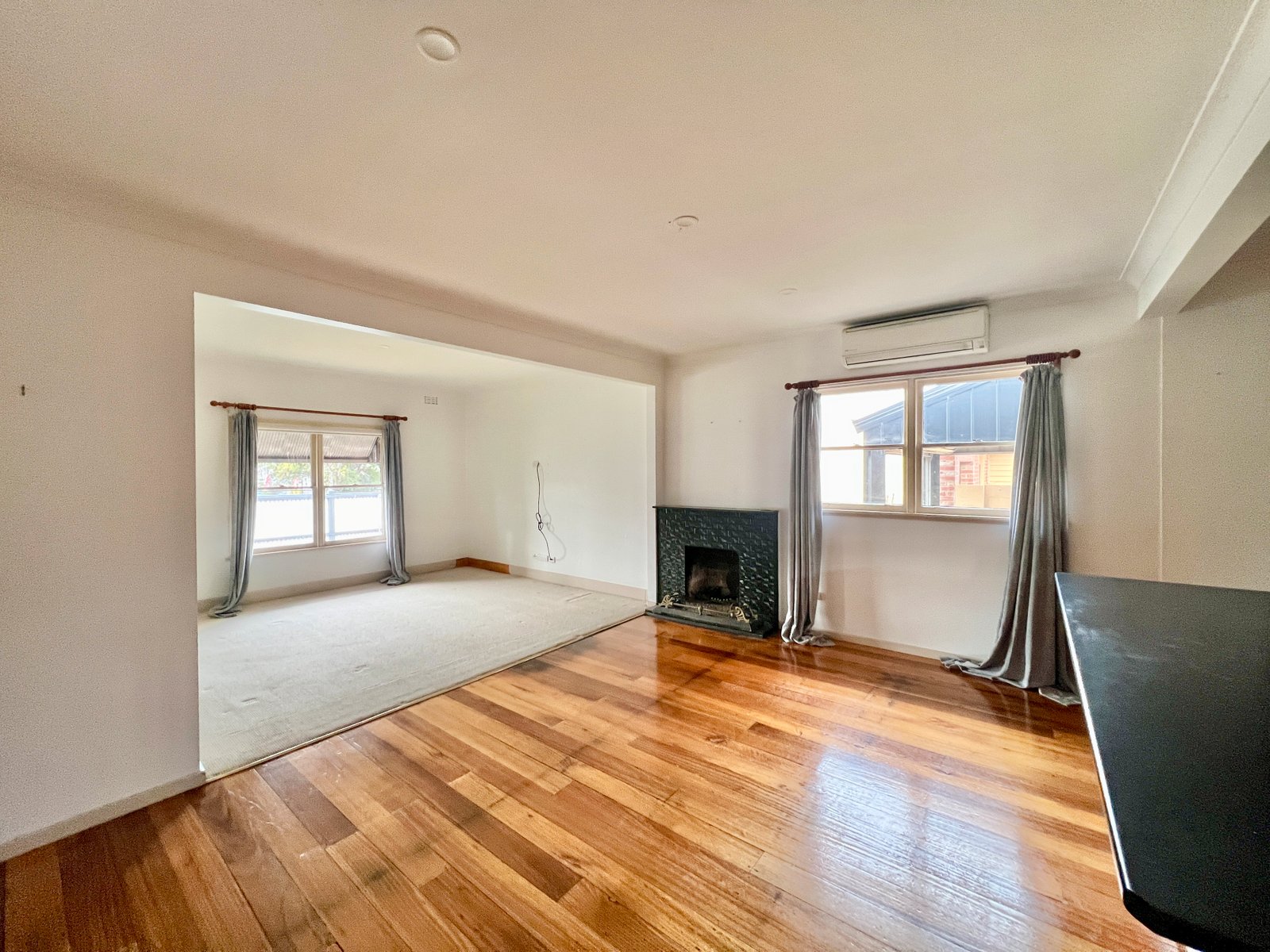 Gallery: 2-4 Woodstock Street