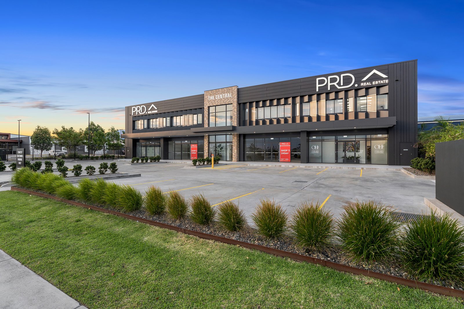 2 & 4/4 Central Avenue SALAMANDER BAY 2