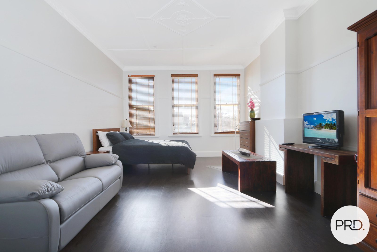 2 / 461 Dean Street ALBURY 4