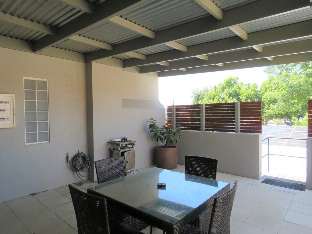 2 / 461 Dean Street ALBURY 7
