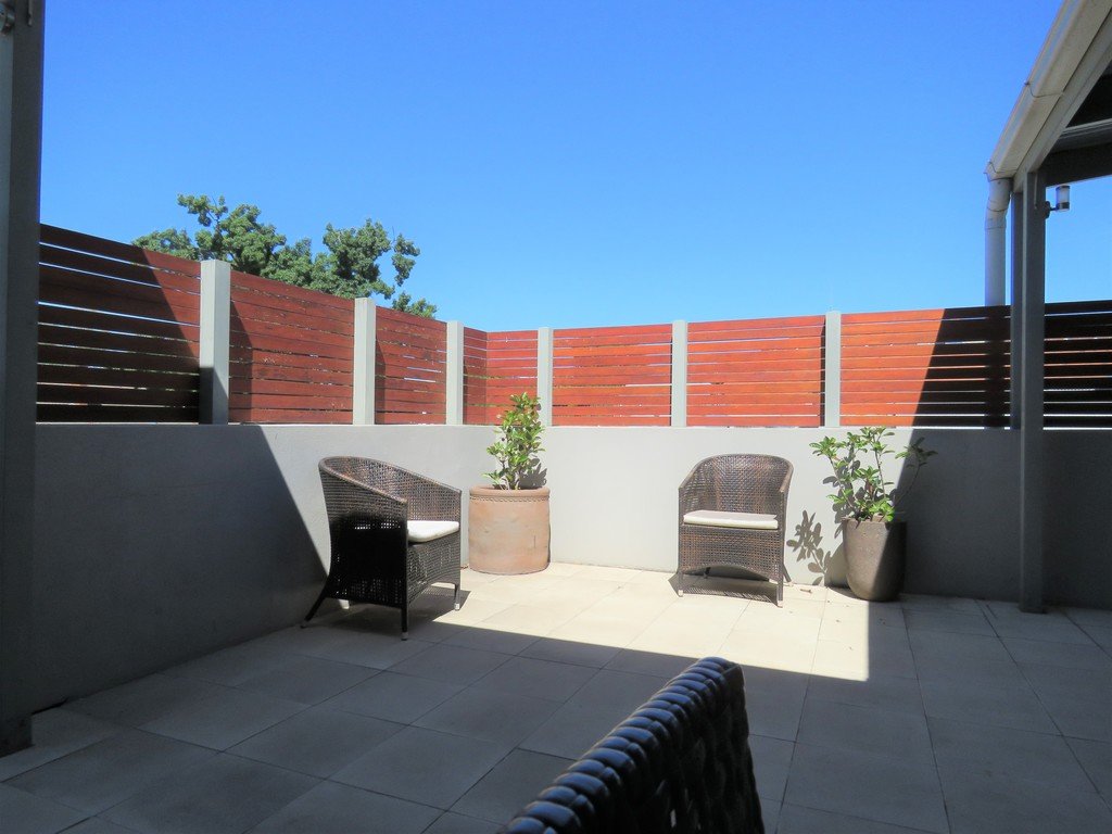 2 / 461 Dean Street ALBURY 6