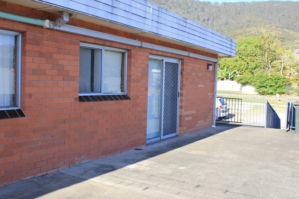 2 / 68 Bold Street LAURIETON 6