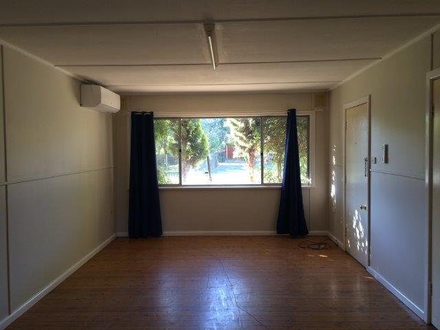 2 / 7 MACQUARIE Street TUMUT 3
