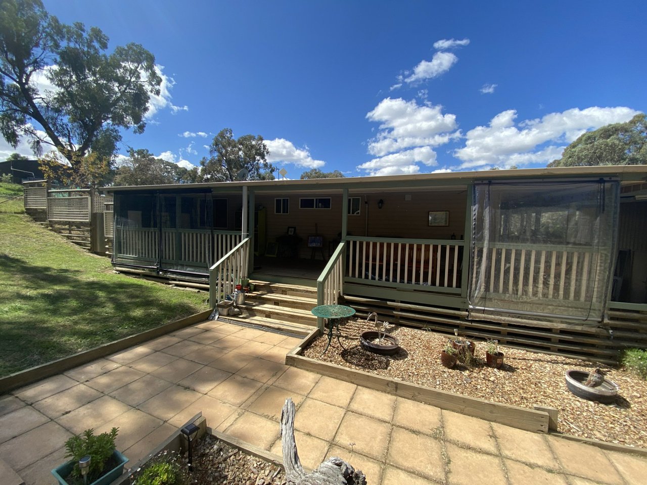 2-8 Carcoar Street BLAYNEY 1