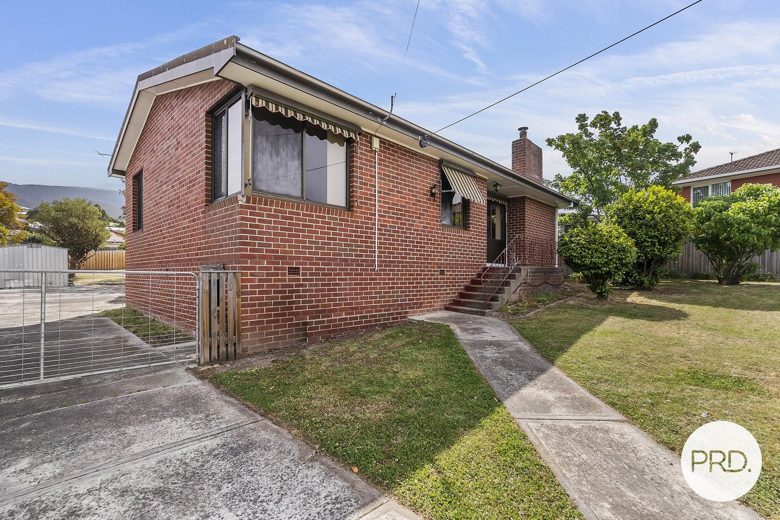 2 Adelphi Road CLAREMONT 1